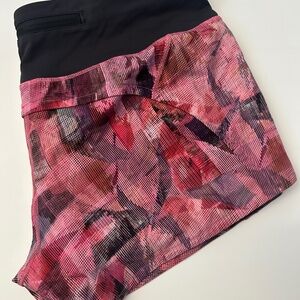 Lululemon Run Times Short II - Sun Dazed Multi Pink / Super Dark Size 8